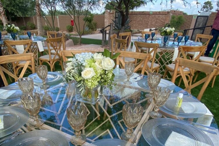 Fiesta de cumpleaños para adultos en jardín para eventos en Hermosillo
